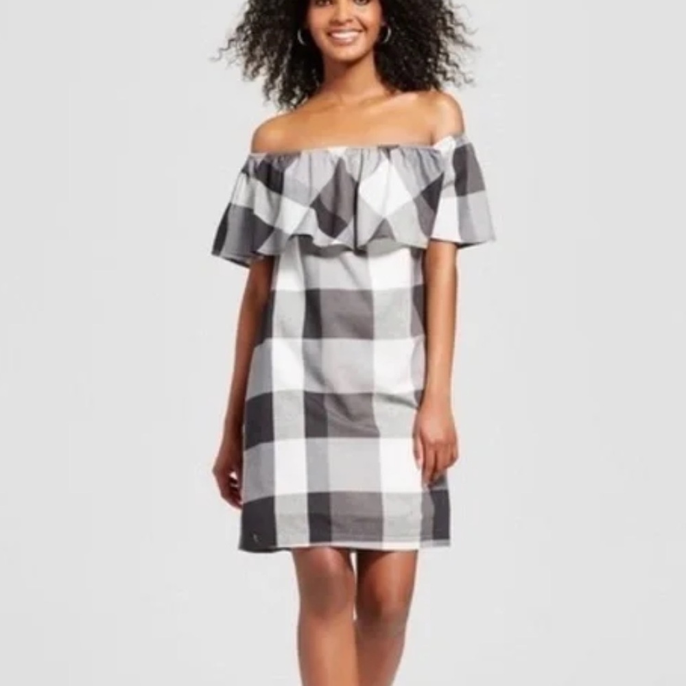 10 Who What Wear Plaid Off Shoulder Dress Size S